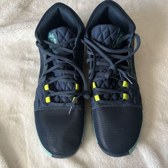 NEW Nike LeBron Witness 8 Basketball Shoes Bright Green Navy FB2239-402 Size 18 main image 2